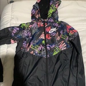 Nike girls windbreaker Size L